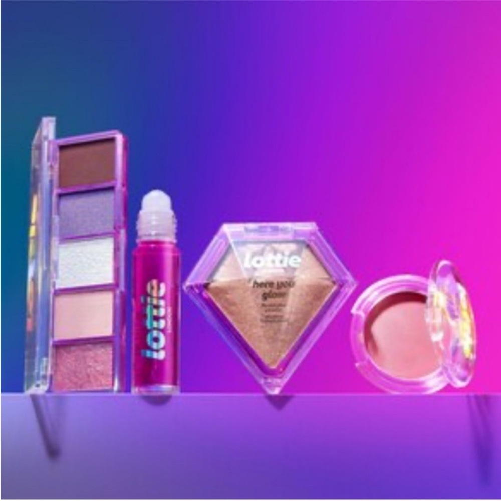 NEW Lottie London Limited Edition 4 Pc Get Glazed Gift Set | Vegan Makeup - Picture 2 of 6